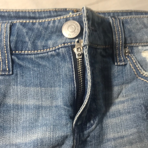 Almost Famous Size 5 Juniors Shorts - Picture 8 of 8